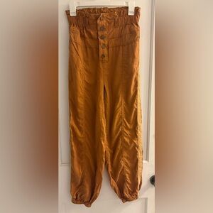 Free People High Wasted Tapered Pants Size XS